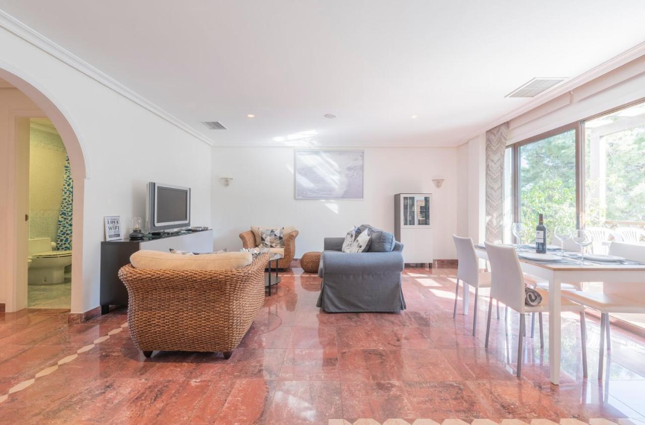 Excellent T2 Apartment With Pools 400M Falesia Beach Albufeira Ngoại thất bức ảnh