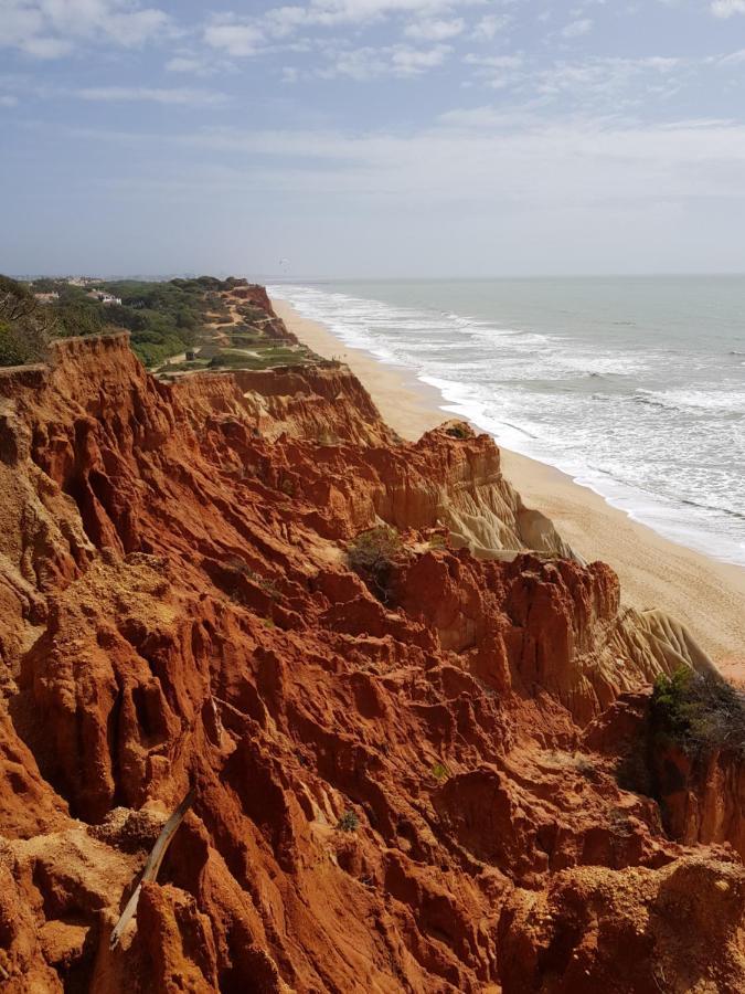 Excellent T2 Apartment With Pools 400M Falesia Beach Albufeira Ngoại thất bức ảnh