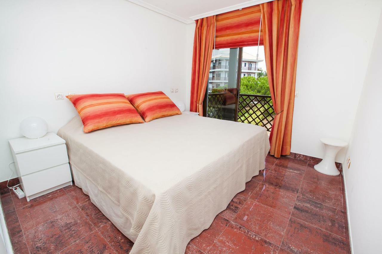Excellent T2 Apartment With Pools 400M Falesia Beach Albufeira Ngoại thất bức ảnh